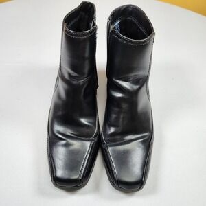 Predictions Womens Black Leather Boots Size 9.5 Classic Booties Zipper